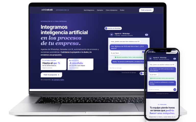 Portátil y móvil con la página de integración de IA para empresas