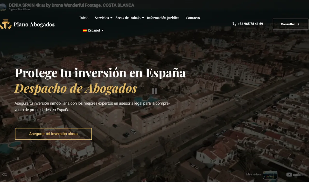 El principio de la portada de pianoabogados.es bajando sola